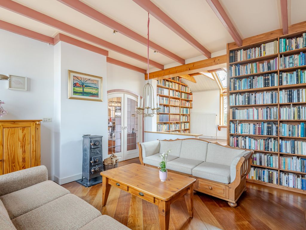 Peulenstraat-zuid 17, HARDINXVELD-GIESSENDAM