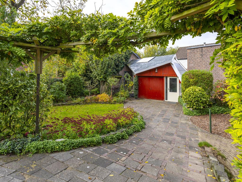 Peulenstraat-zuid 17, HARDINXVELD-GIESSENDAM