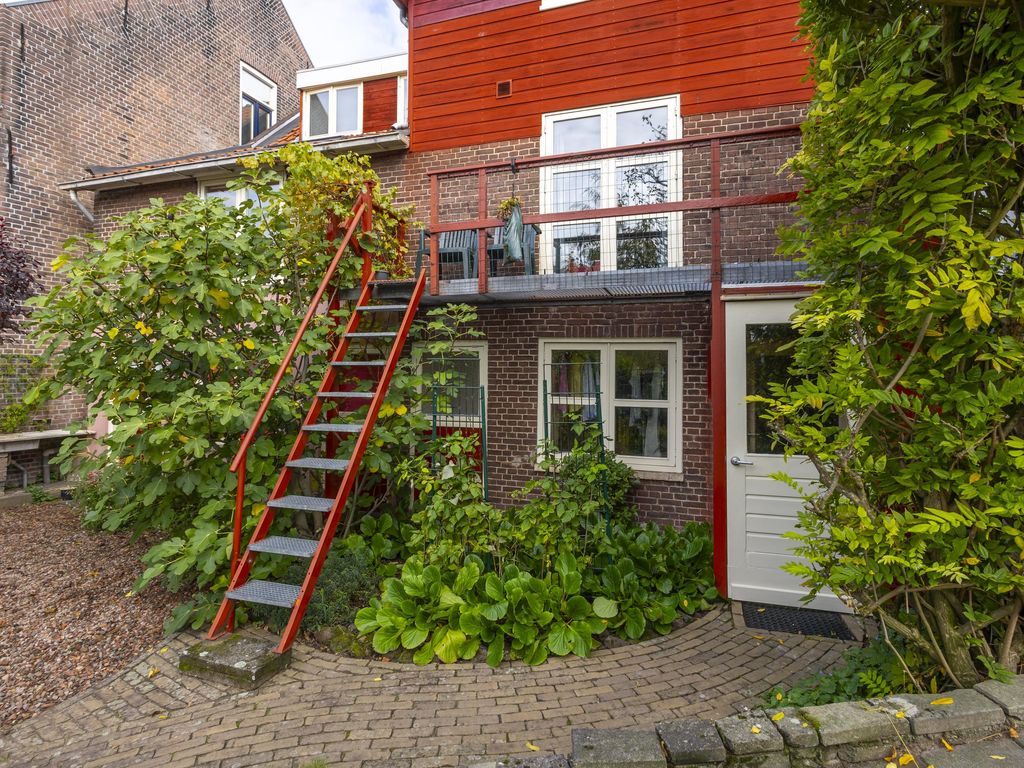Peulenstraat-zuid 17, HARDINXVELD-GIESSENDAM