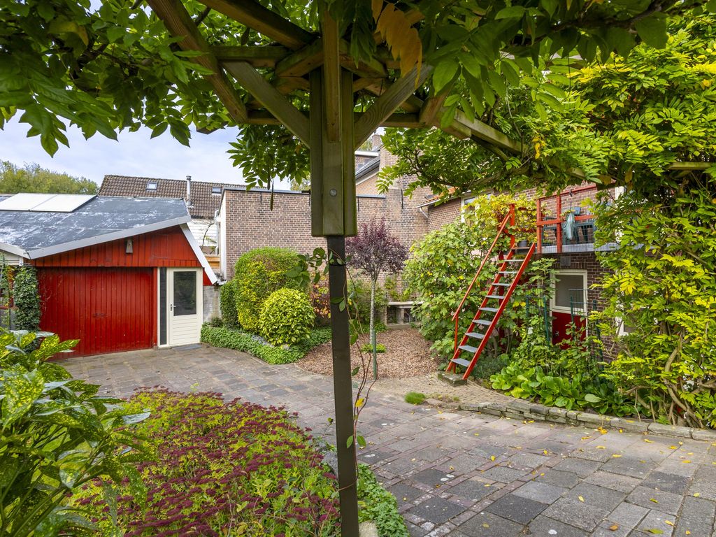 Peulenstraat-zuid 17, HARDINXVELD-GIESSENDAM