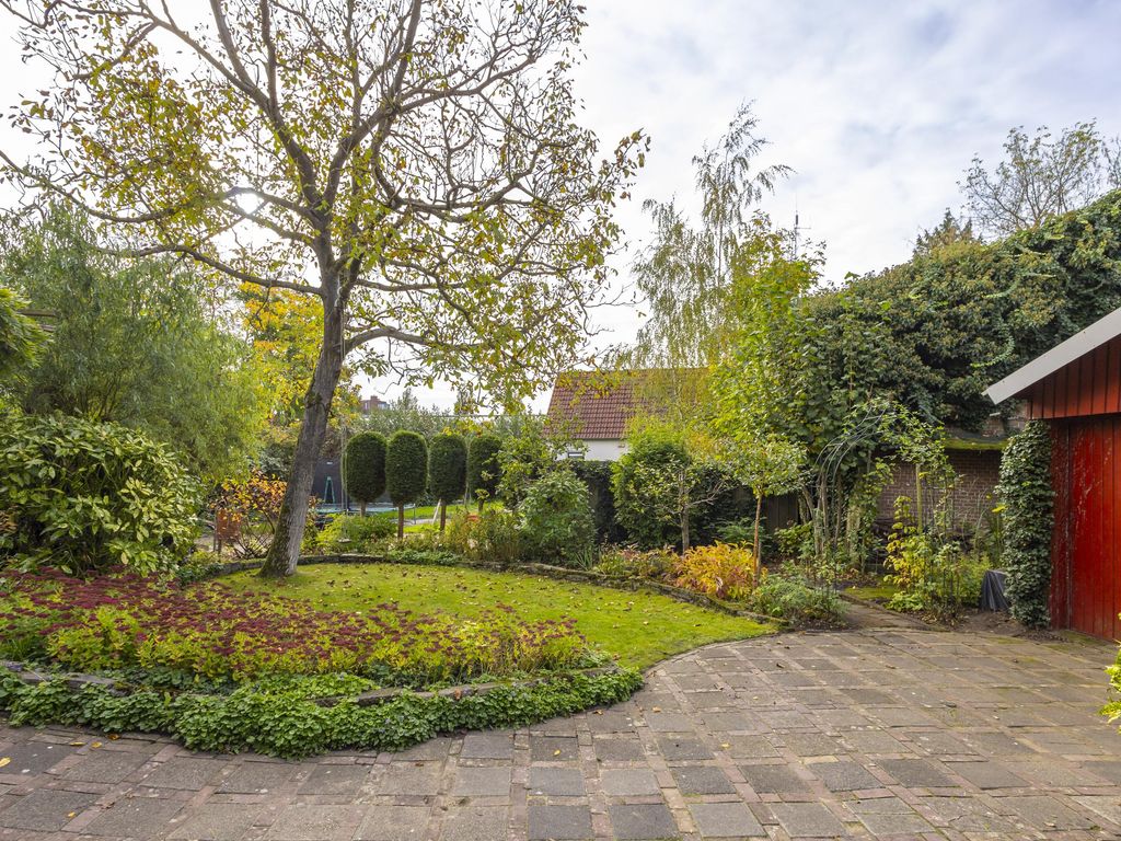 Peulenstraat-zuid 17, HARDINXVELD-GIESSENDAM