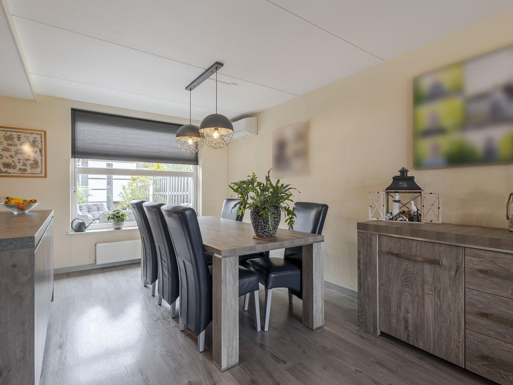 Duizendbladstraat 6, Bleskensgraaf ca