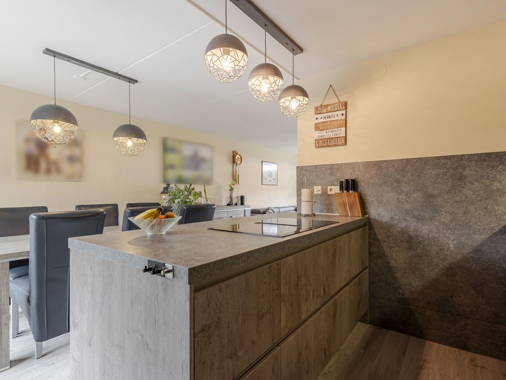 Duizendbladstraat 6, Bleskensgraaf ca