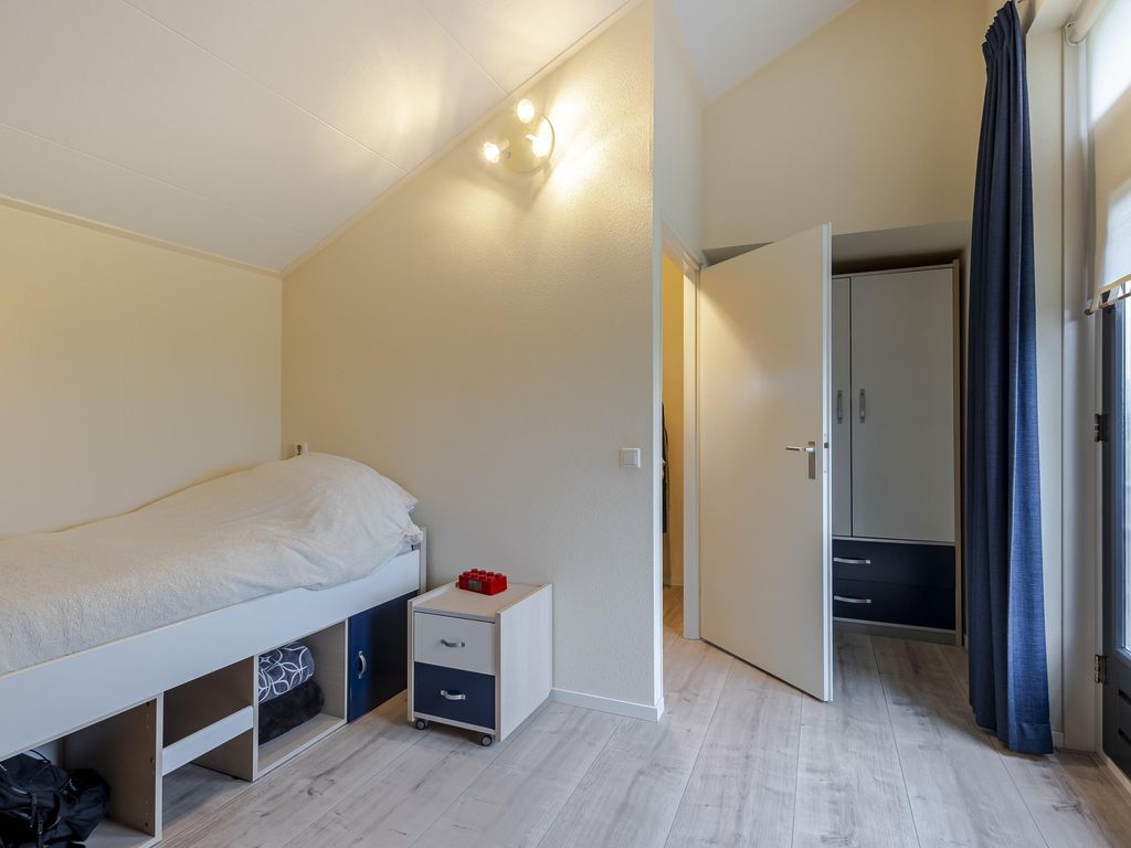 Duizendbladstraat 6, Bleskensgraaf ca