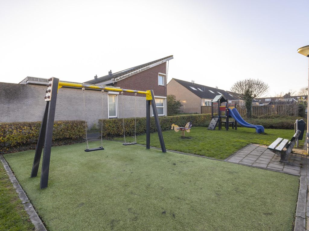 Duizendbladstraat 6, Bleskensgraaf ca