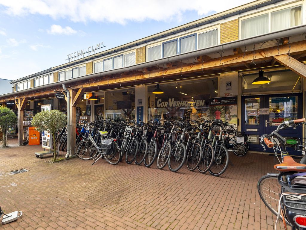 Lijnbaanplein 4, GIESSENBURG