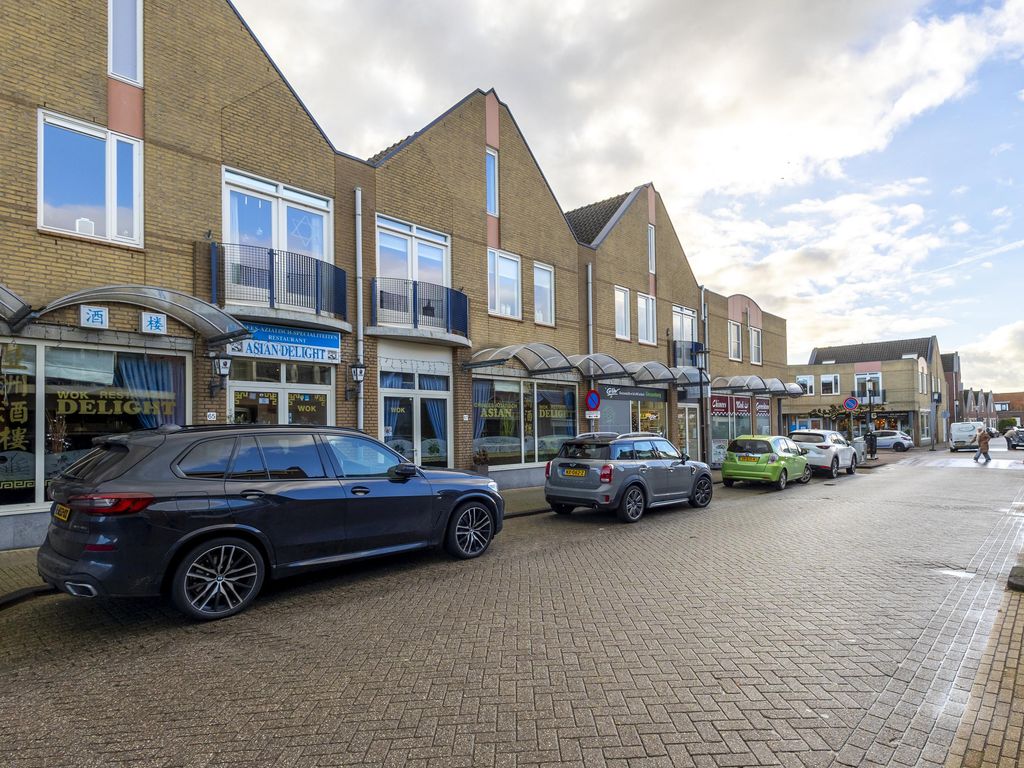 Lijnbaanplein 4, GIESSENBURG