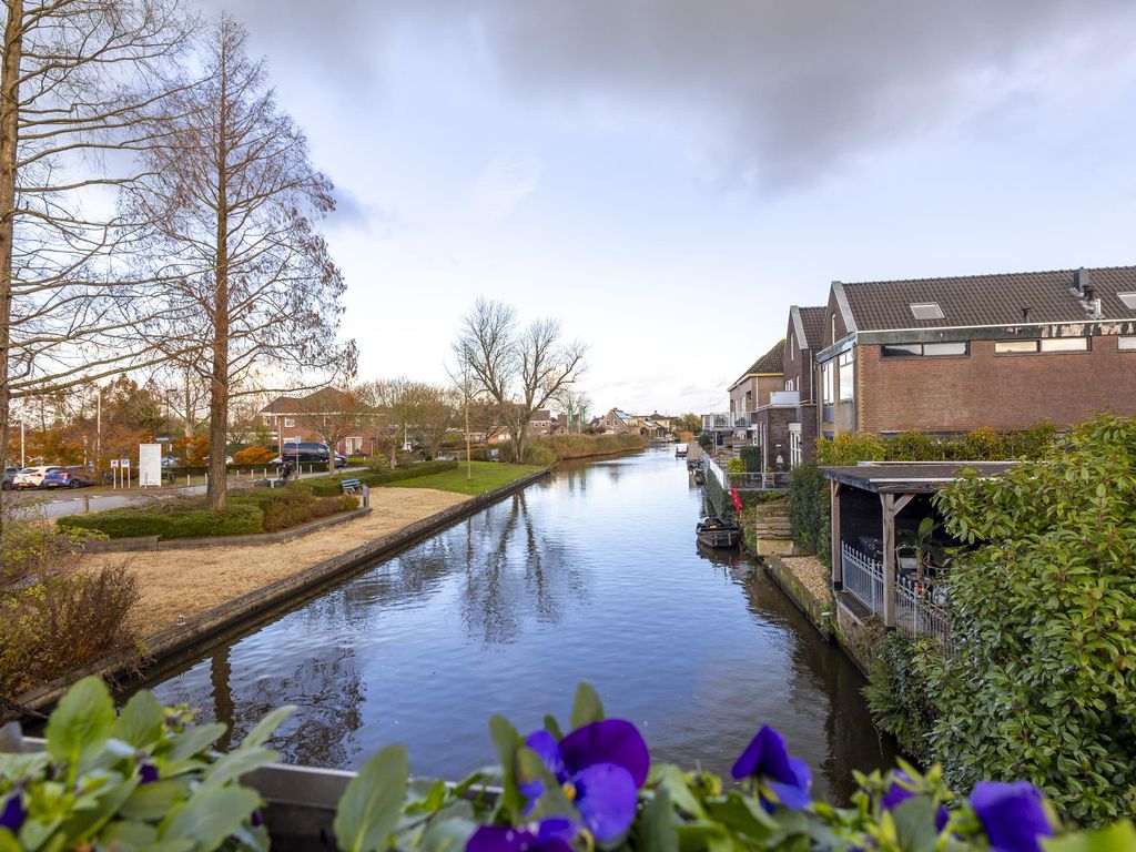 Lijnbaanplein 4, GIESSENBURG