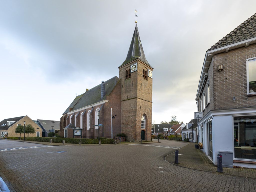 Lijnbaanplein 4, GIESSENBURG