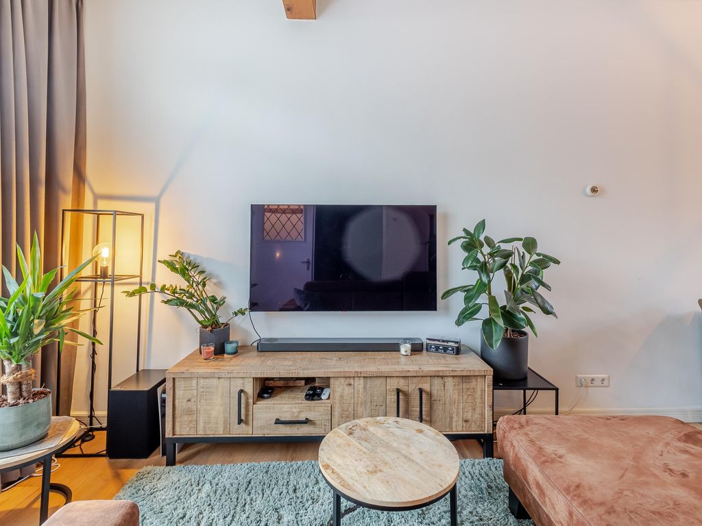 Buitendams 285, Hardinxveld-Giessendam