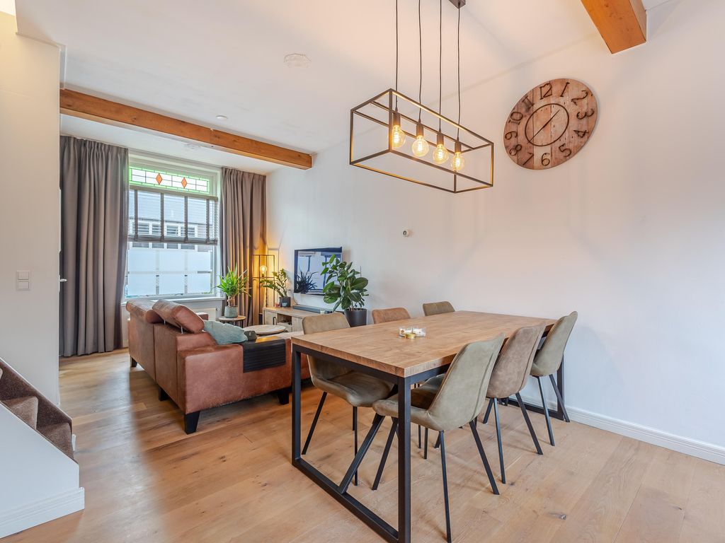 Buitendams 285, Hardinxveld-Giessendam