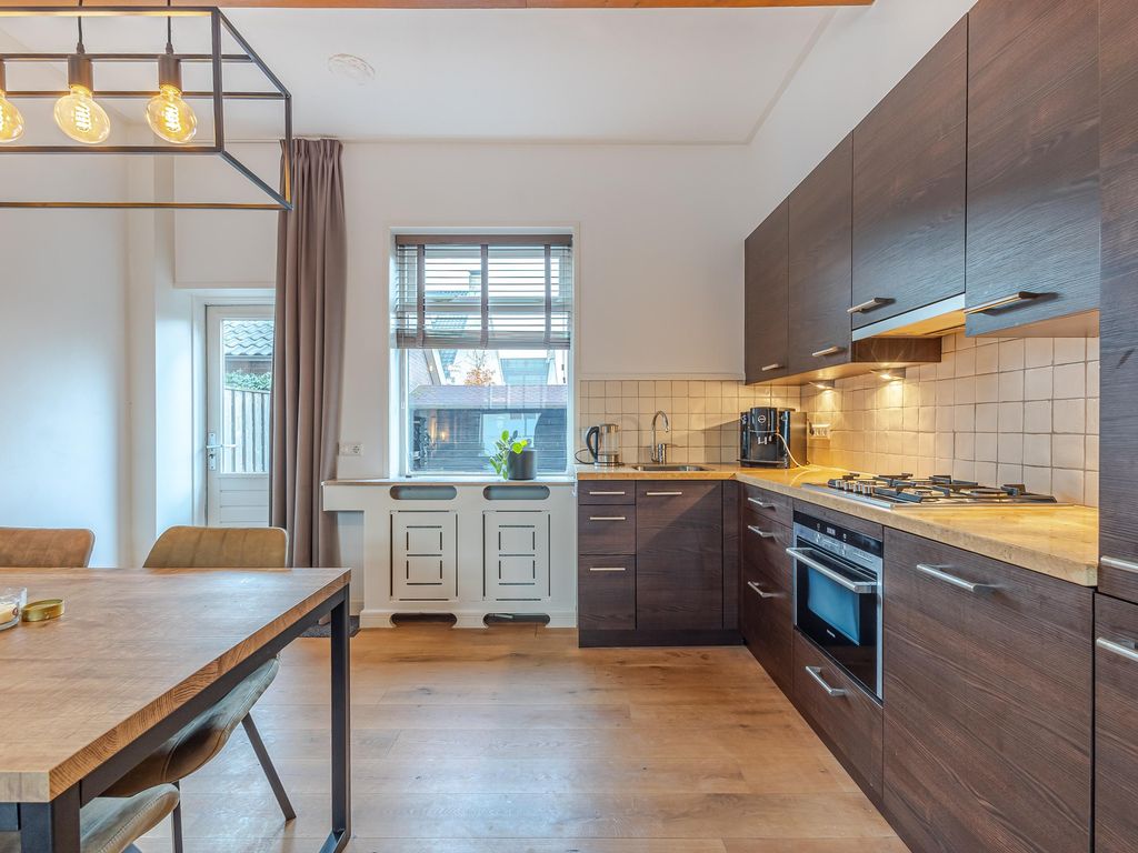 Buitendams 285, Hardinxveld-Giessendam