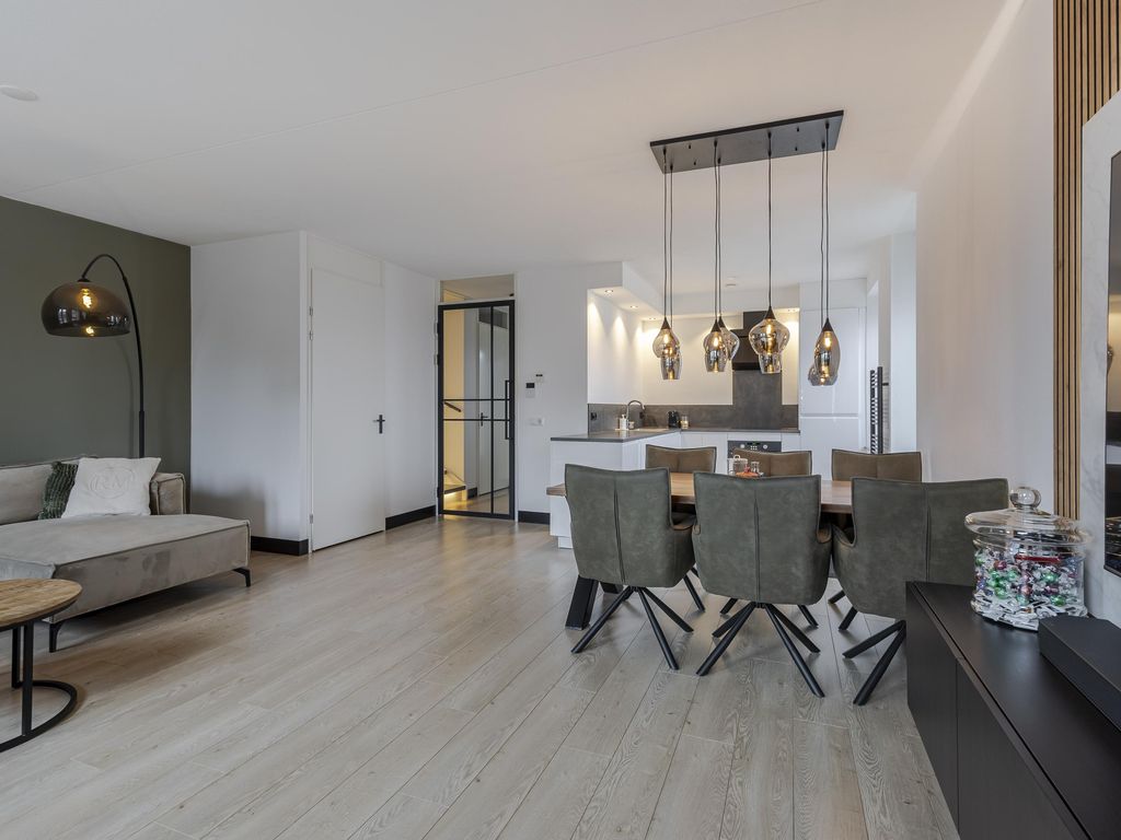 Lindenstraat 6g, Bleskensgraaf ca