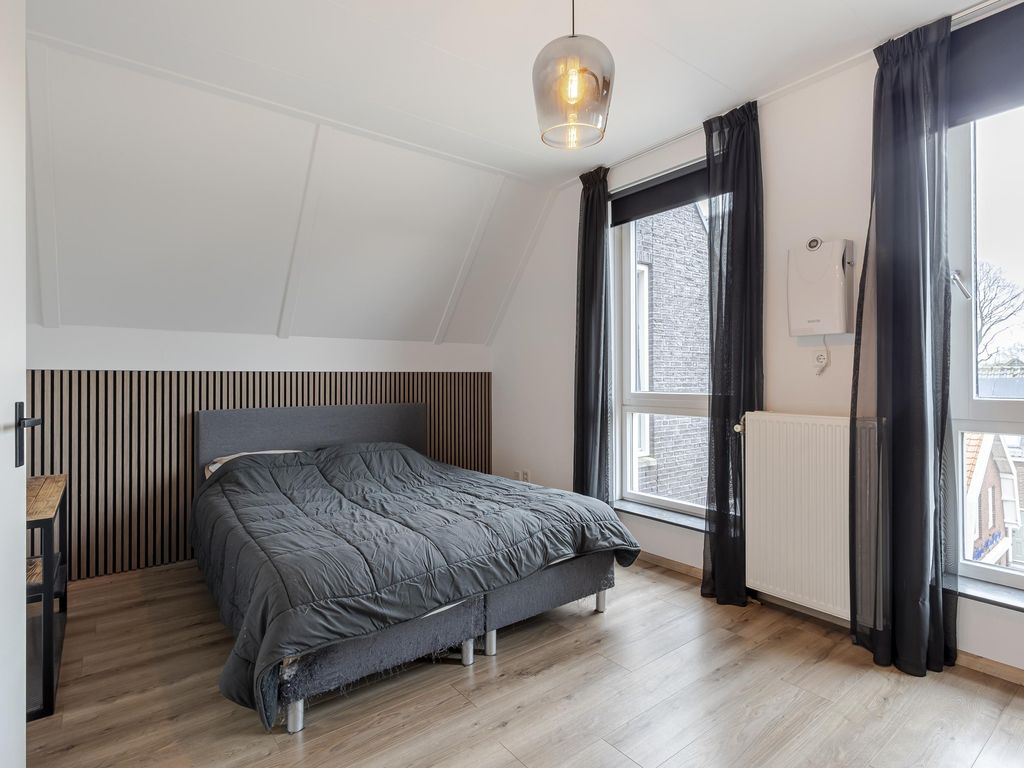 Lindenstraat 6g, Bleskensgraaf ca