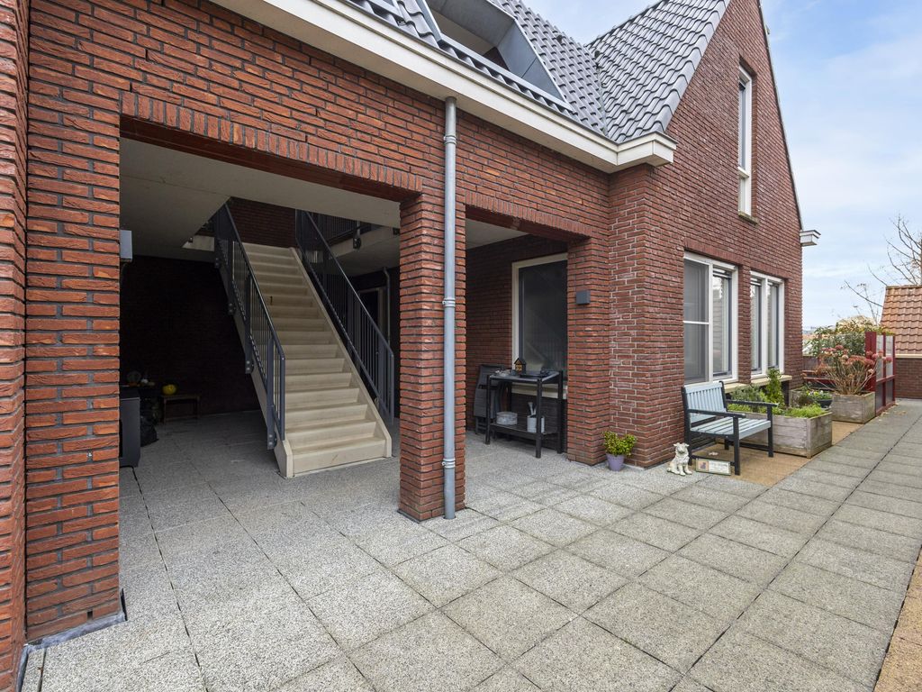 Lindenstraat 6g, Bleskensgraaf ca