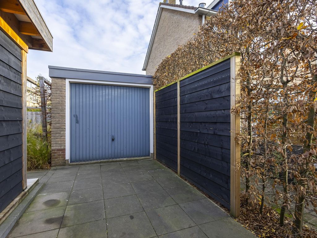 Waalstraat 11, SLIEDRECHT
