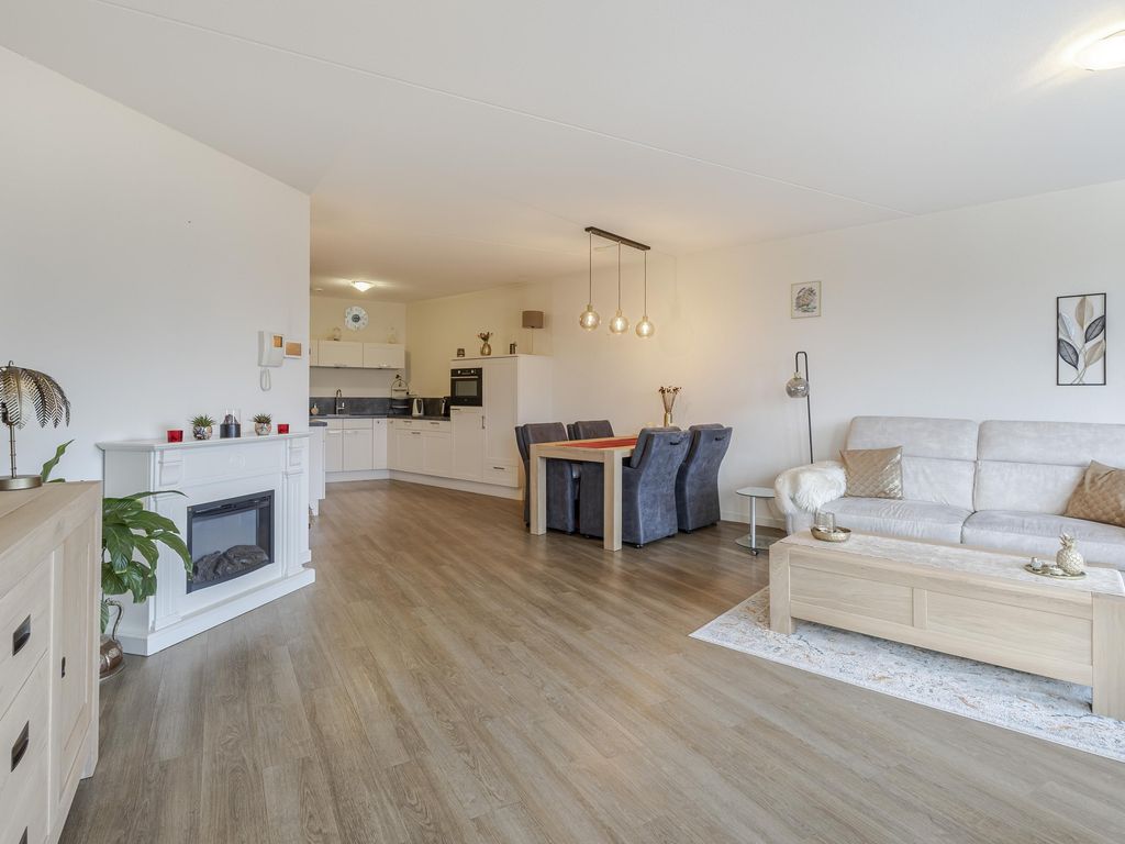 Poolster 27, HARDINXVELD-GIESSENDAM