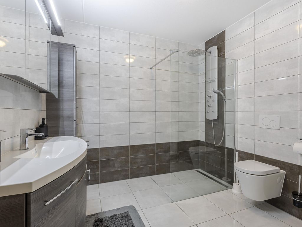 Poolster 27, HARDINXVELD-GIESSENDAM