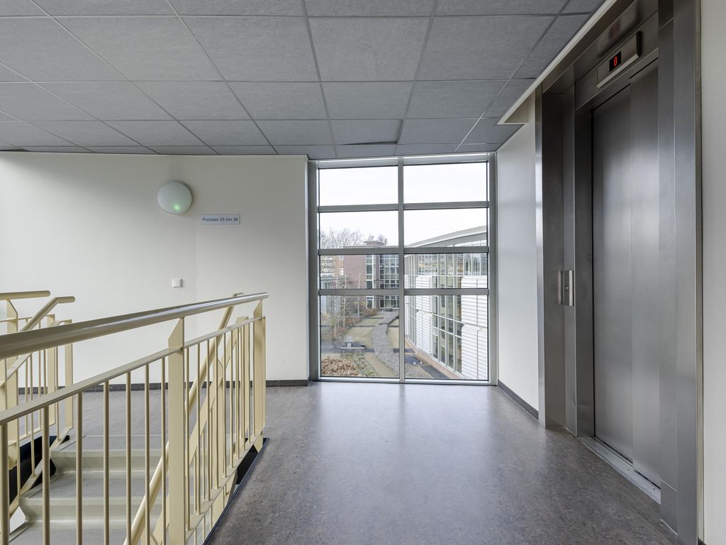 Poolster 27, HARDINXVELD-GIESSENDAM