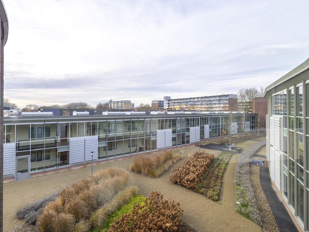 Poolster 27, HARDINXVELD-GIESSENDAM