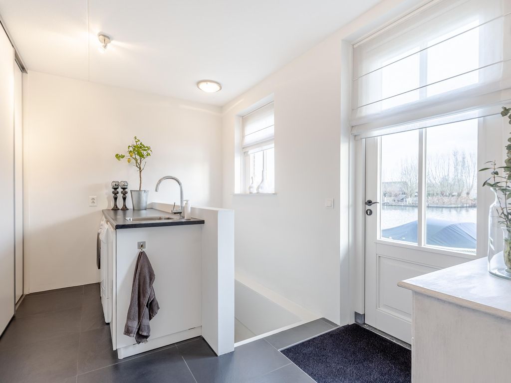 Binnendamseweg 79, GIESSENBURG