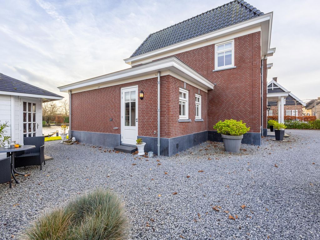 Binnendamseweg 79, GIESSENBURG