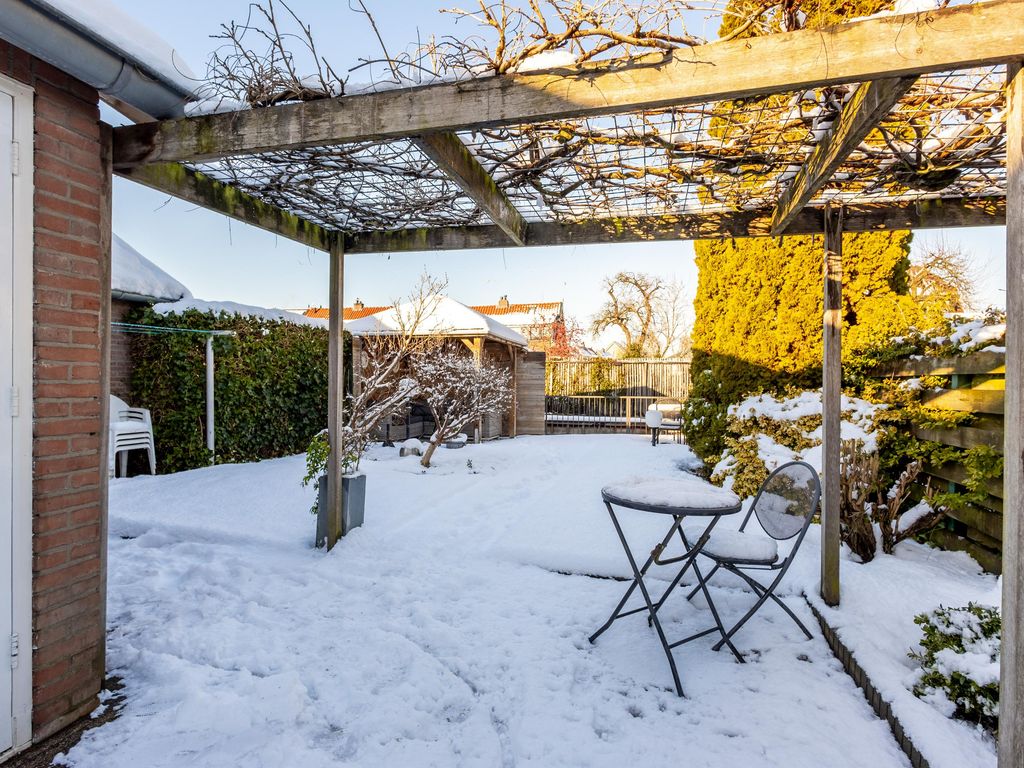 Weteringstraat 11, HARDINXVELD-GIESSENDAM