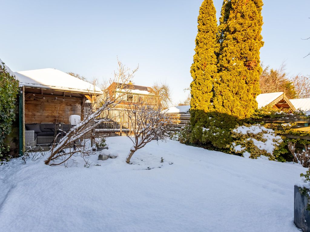 Weteringstraat 11, HARDINXVELD-GIESSENDAM