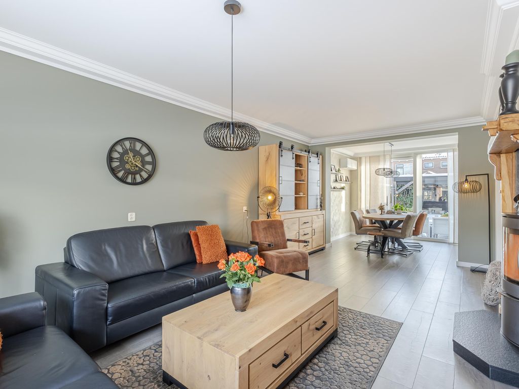 Paulus Potterstraat 16, HARDINXVELD-GIESSENDAM