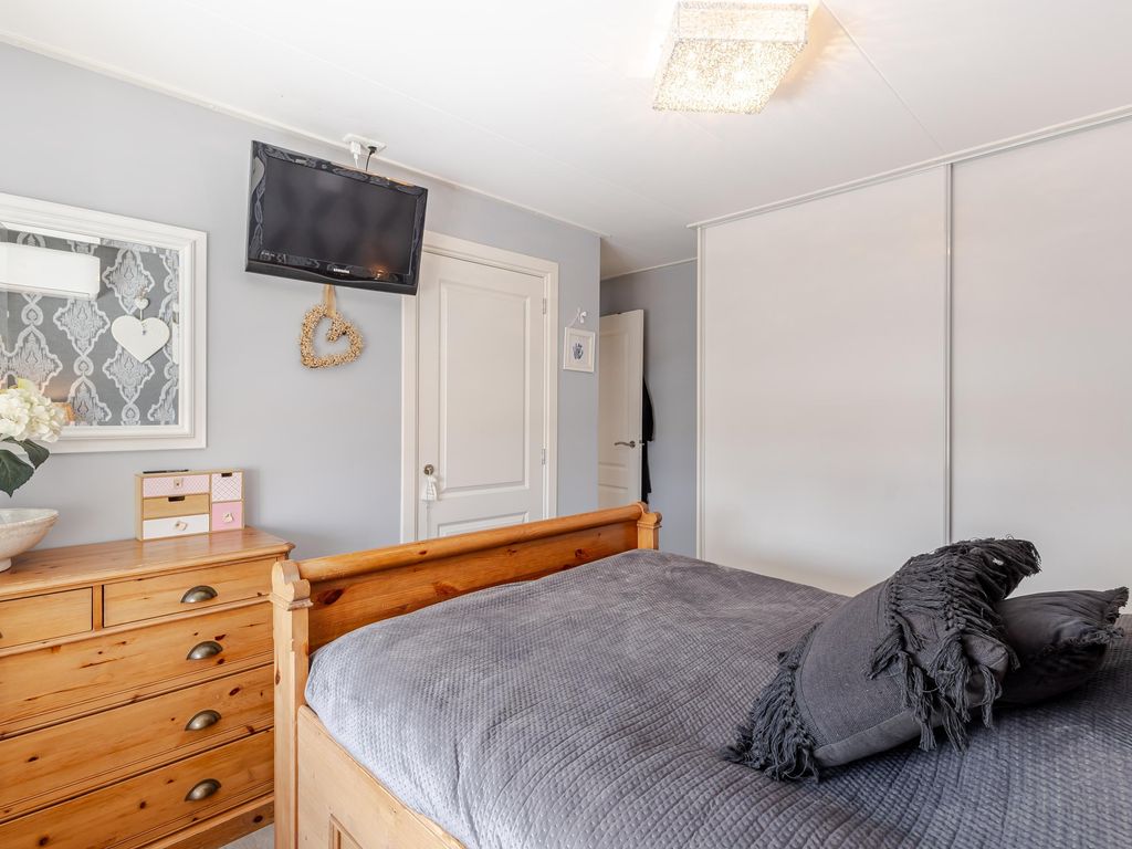 Paulus Potterstraat 16, HARDINXVELD-GIESSENDAM