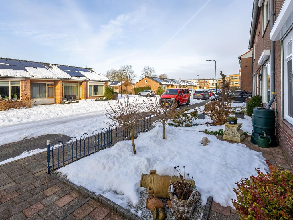 Paulus Potterstraat 16, HARDINXVELD-GIESSENDAM