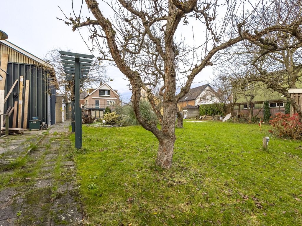 Buitendams 415, HARDINXVELD-GIESSENDAM