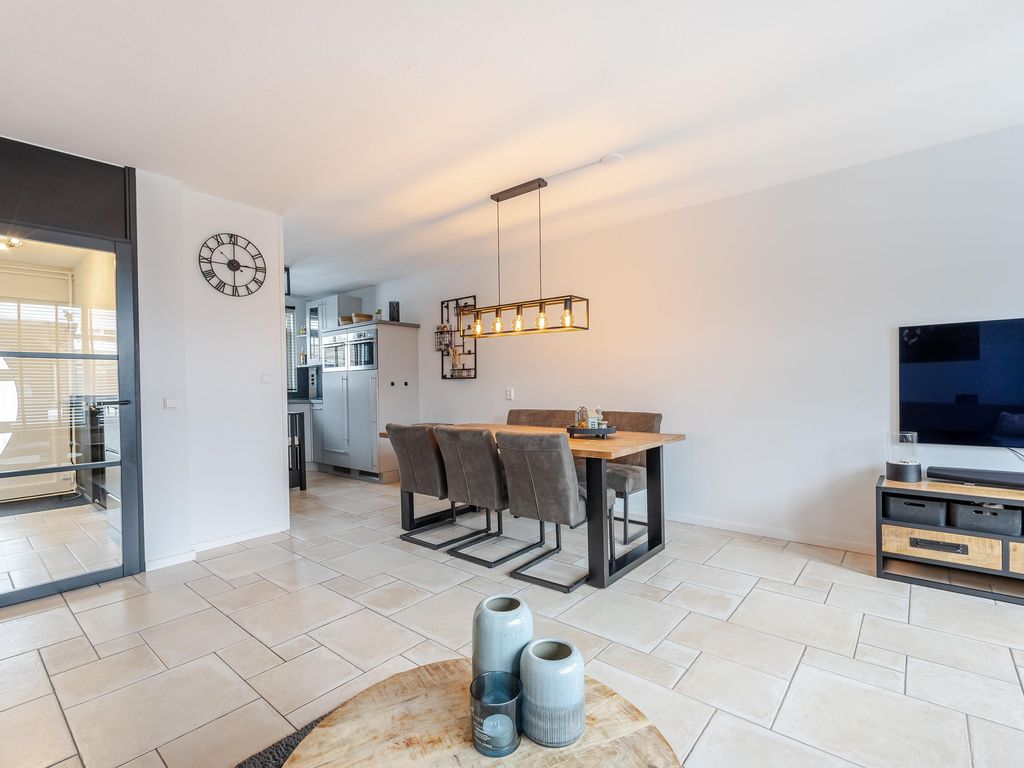 P.A. de Genestetstraat 55, SLIEDRECHT