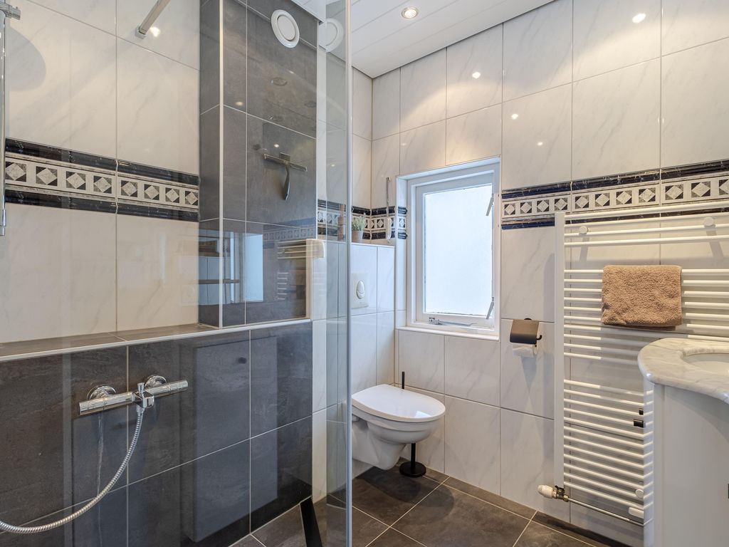 P.A. de Genestetstraat 55, SLIEDRECHT