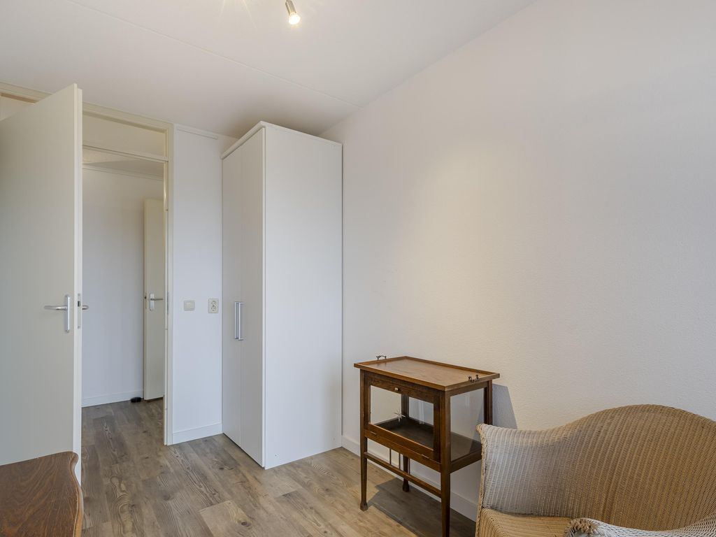 Koningin Wilhelminalaan 101, HARDINXVELD-GIESSENDAM