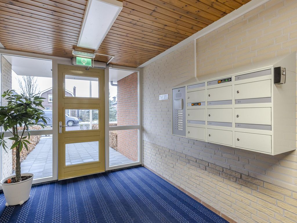 Koningin Wilhelminalaan 101, HARDINXVELD-GIESSENDAM