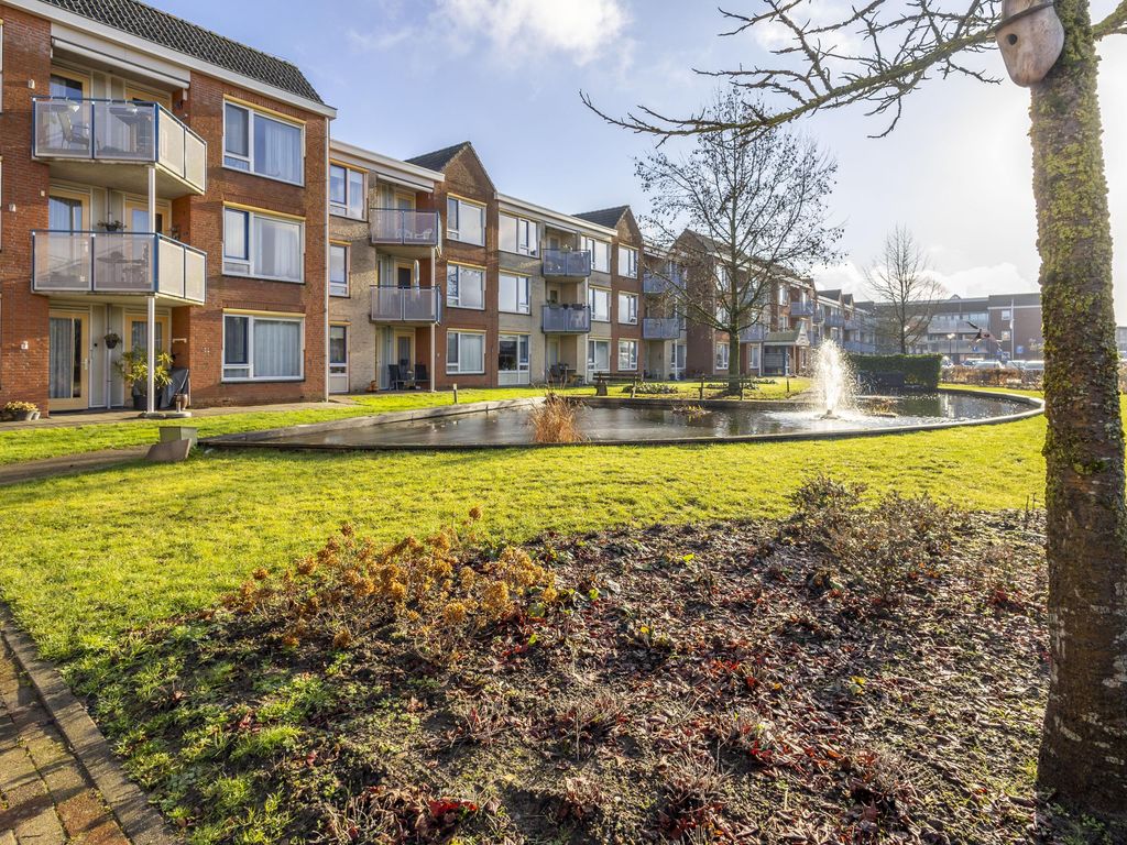 Koningin Wilhelminalaan 101, HARDINXVELD-GIESSENDAM