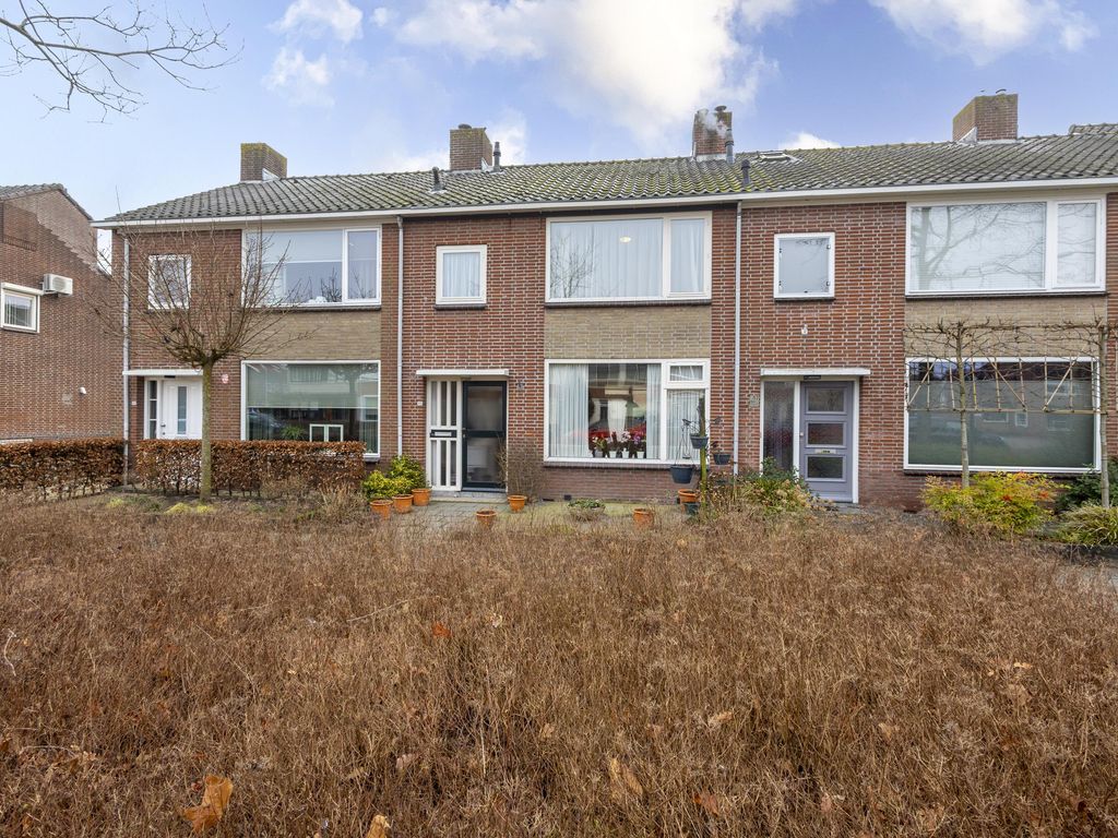 Peulenlaan 55, HARDINXVELD-GIESSENDAM