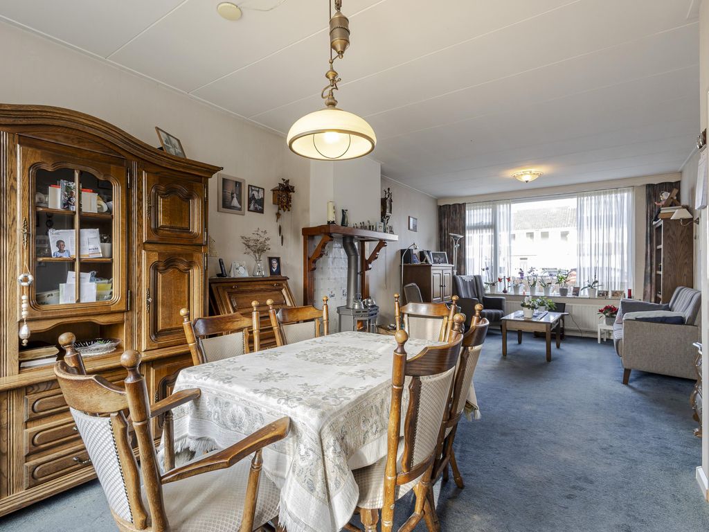 Peulenlaan 55, HARDINXVELD-GIESSENDAM