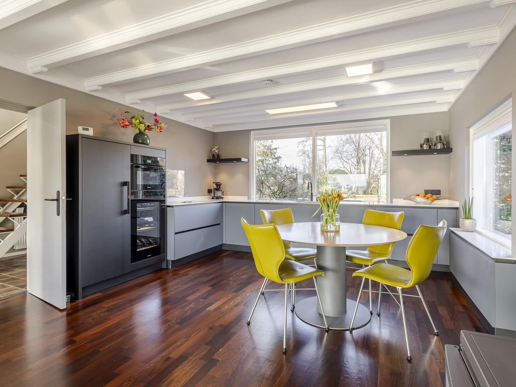 Muisbroekseweg 24, GIESSENBURG