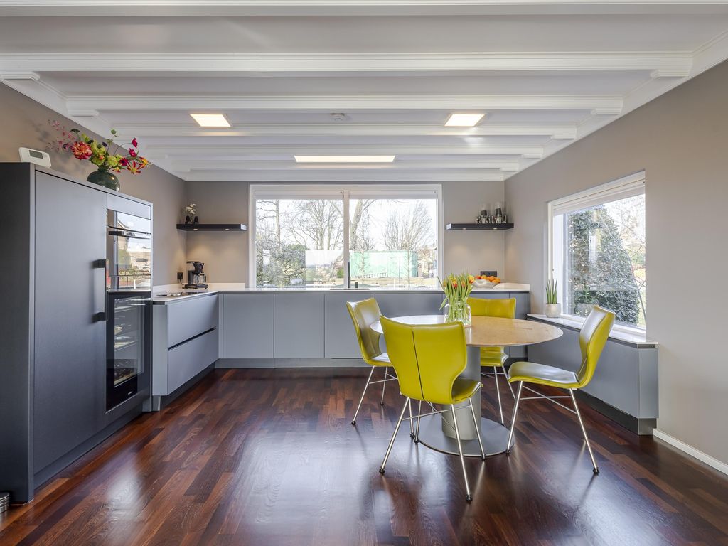 Muisbroekseweg 24, GIESSENBURG