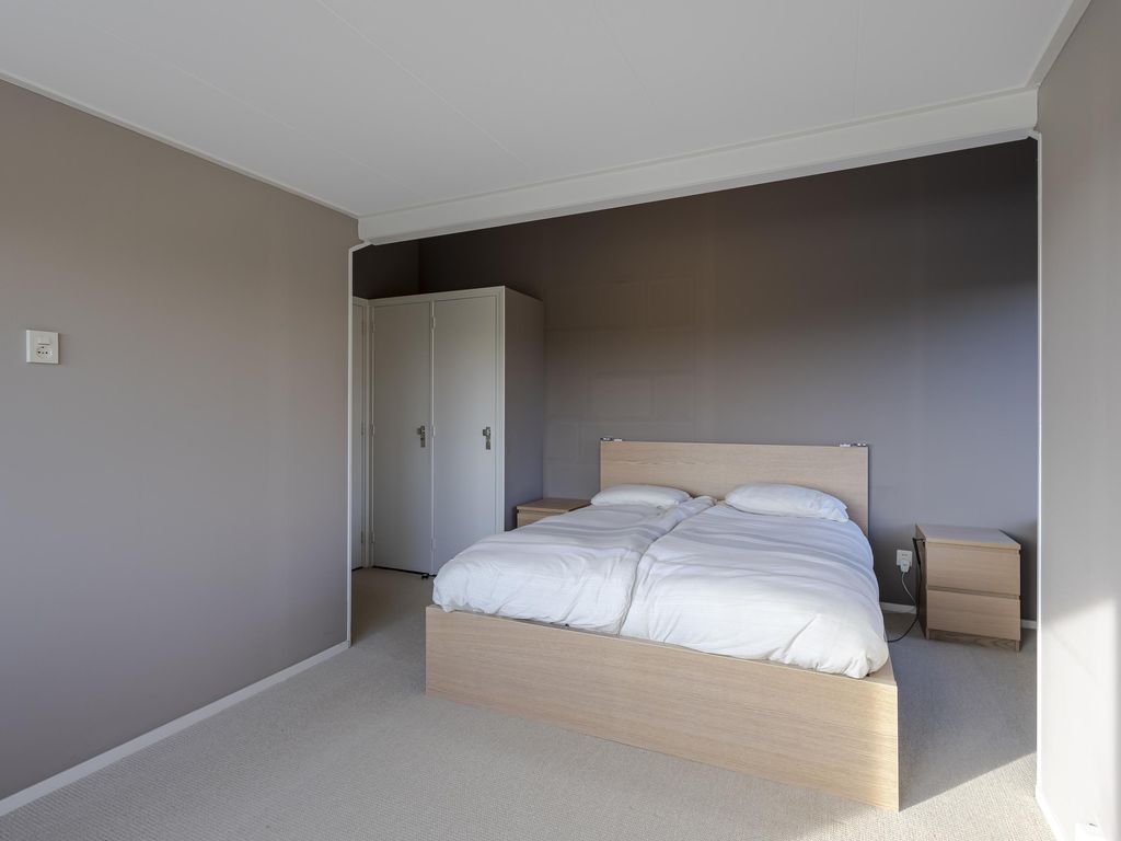 Muisbroekseweg 24, GIESSENBURG