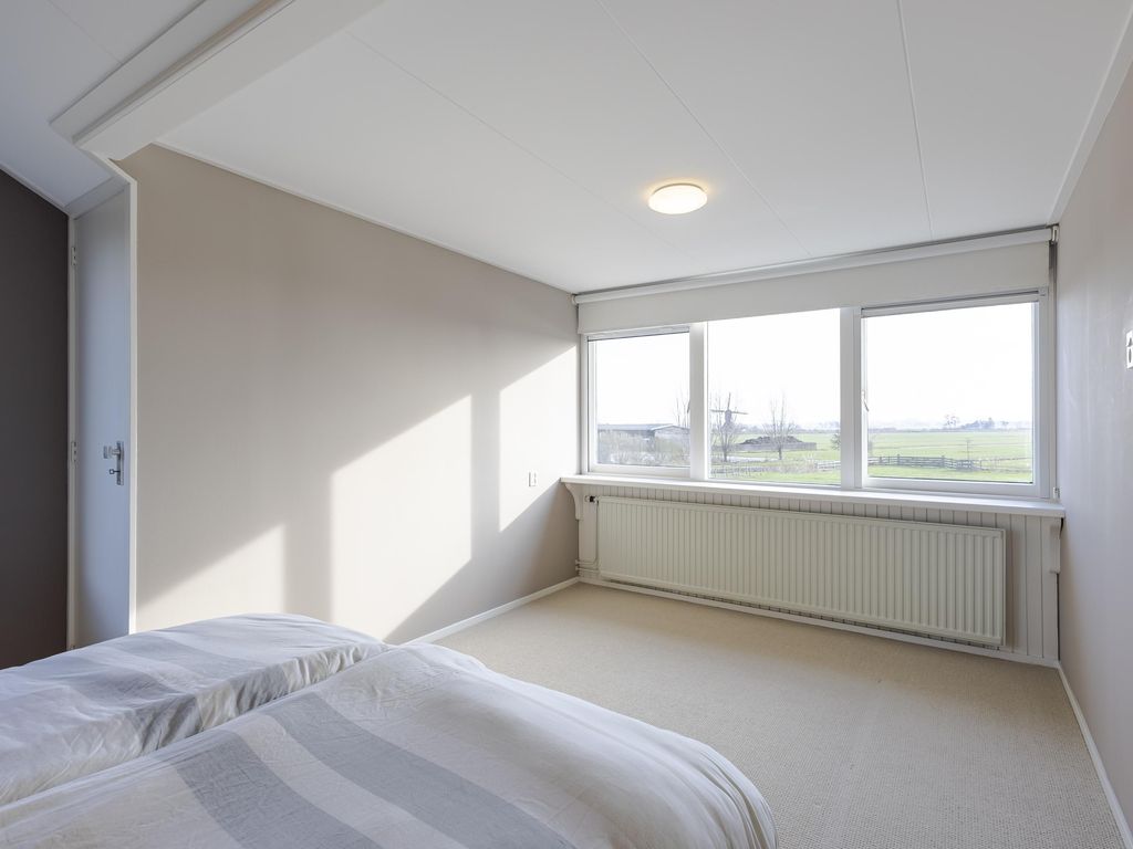 Muisbroekseweg 24, GIESSENBURG