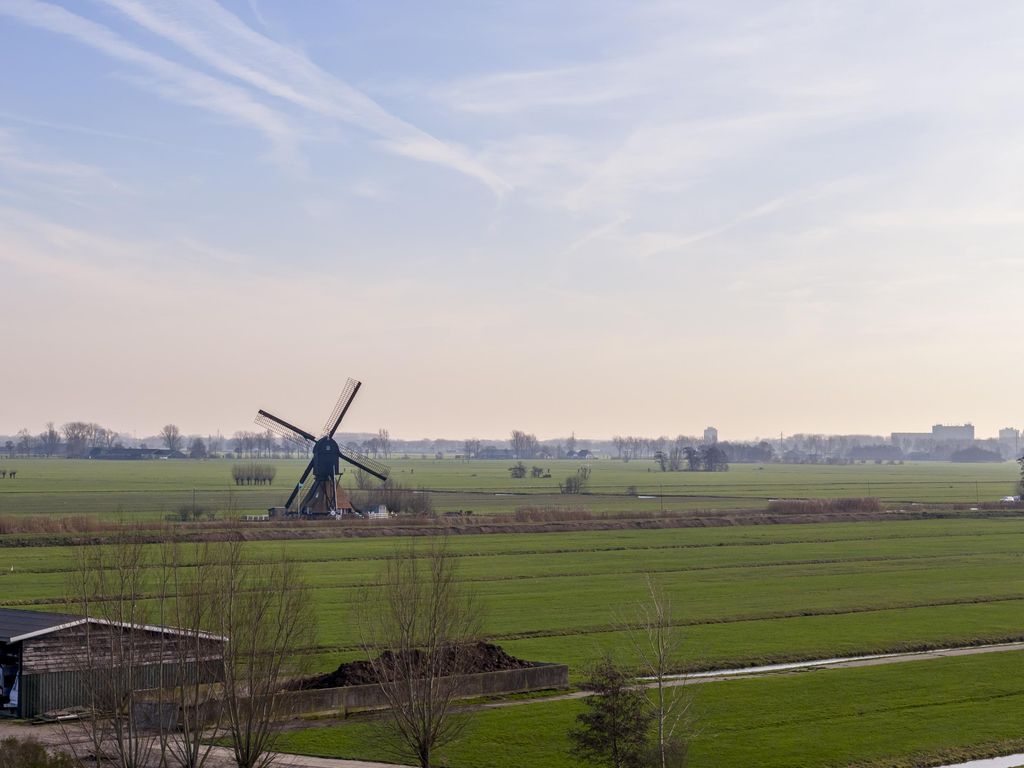 Muisbroekseweg 24, GIESSENBURG