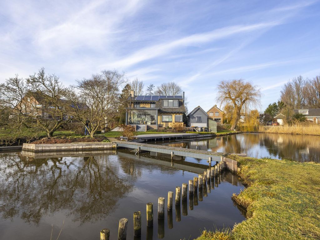 Muisbroekseweg 24, GIESSENBURG