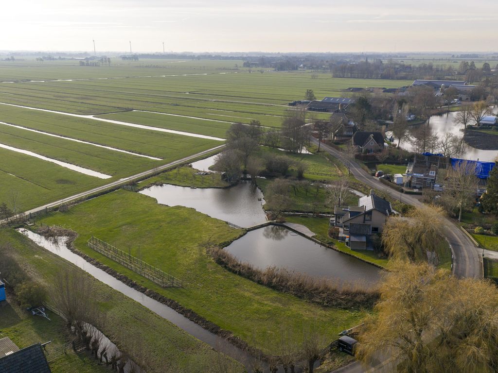 Muisbroekseweg 24, GIESSENBURG