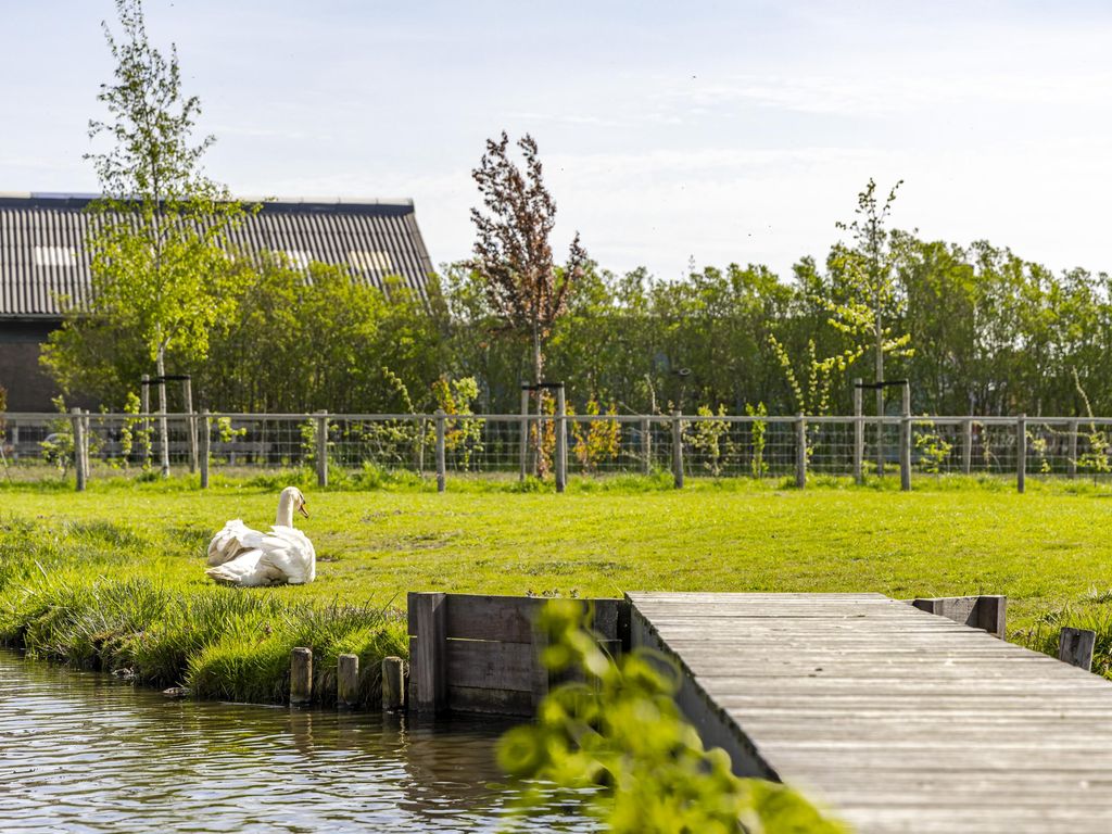 Muisbroekseweg 24, GIESSENBURG