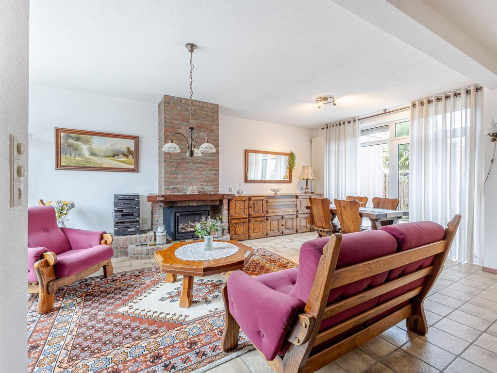 Rembrandtstraat 57, Hardinxveld-Giessendam