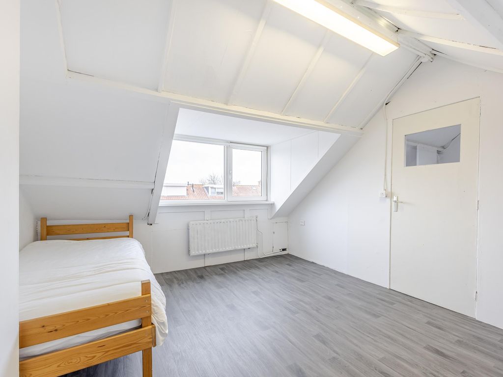 Rembrandtstraat 57, Hardinxveld-Giessendam