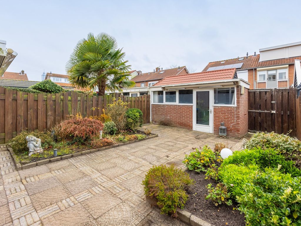 Rembrandtstraat 57, Hardinxveld-Giessendam